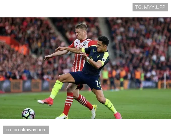 战术复盘：阿森纳如何用高位逼抢锁定胜局