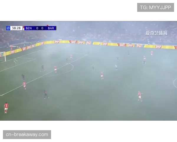 巴萨边路传中成功率仅30%，高风险战术未能带来预期回报